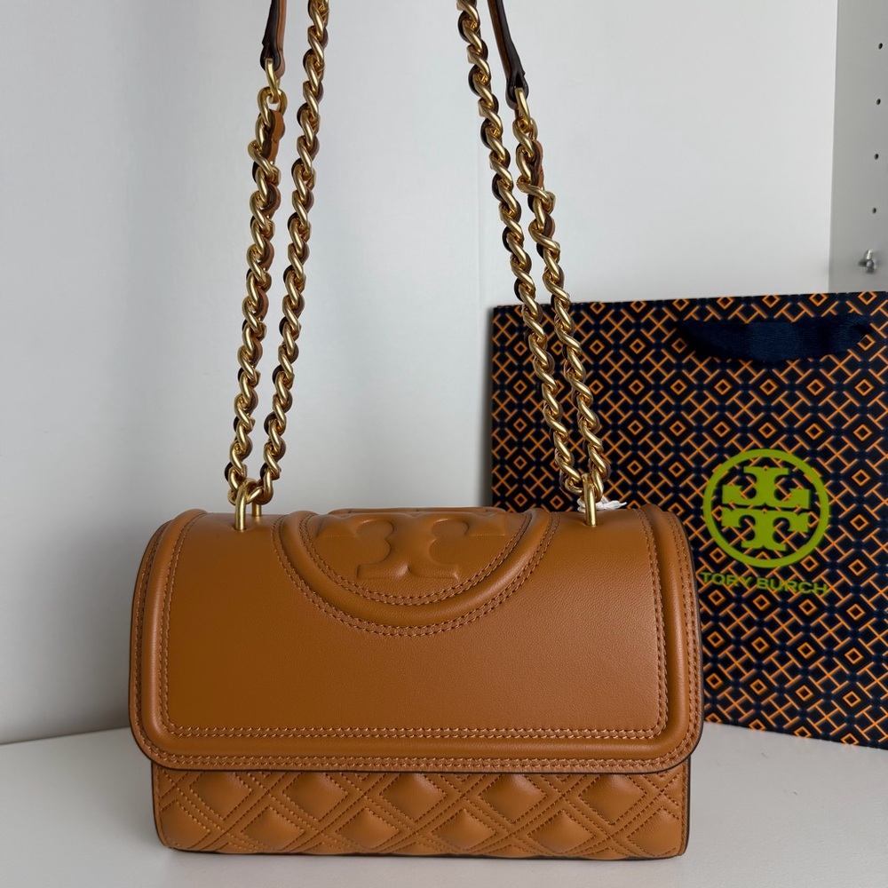 NWT Tory Burch SMALL FLEMING CONVERTIBLE SHOULDER BAG - Picture 3 of 17